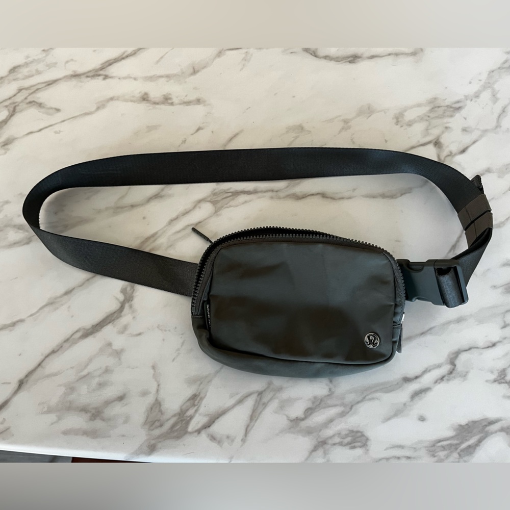 Lululemon Crossbody
